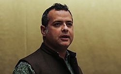 বিজয় প্রসাদ। ভারতীয় ঐতিহাসিক,সাংবাদিক,ভাষ্যকার এবং মার্কসবাদী বুদ্ধিজীবী বিজয় প্রসাদ।ভারতীয় ঐতিহাসিক, সাংবাদিক, ভাষ্যকার এবং মার্কসবাদী বুদ্ধিজীবী